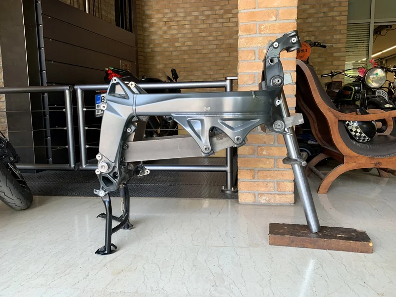 BMW K 1300 RS — BEFORE — φωτογραφία 11 από 11